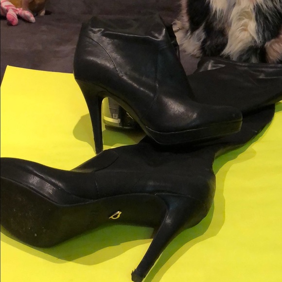 Thalia Sodi Shoes - Thalia Sodi: Thigh-Boots!